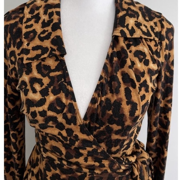 REFORMATION leopard shaun growl wrap mini dress XS - Picture 2 of 5